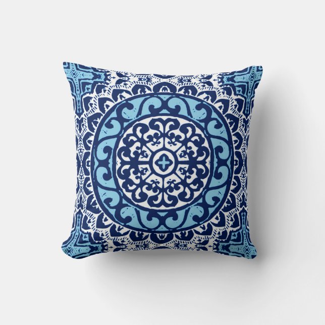 Southwestern Sun Mandala, Navy Blue & White Kissen (Vorderseite)