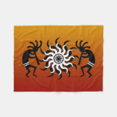 Southwestern Sunset Kokopelli Tribal Wüste Sun Fleecedecke (Vorderseite (Horizontal))