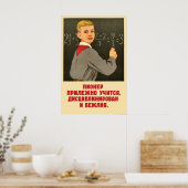 Soviet Propaganda Poster A pioneer is a diligent (Küche)