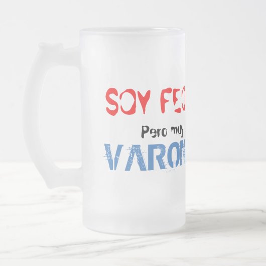 Soy feo pero muy varonil, Tasse (Links)