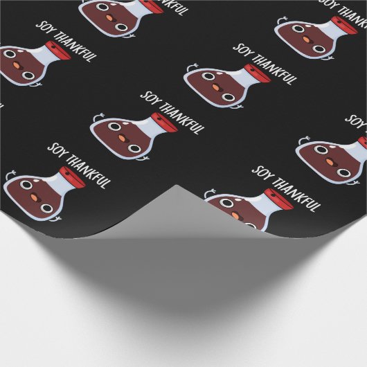 Soy Thankful Funny Soy Sauce Pun Dark BG Geschenkpapier (Ecke)