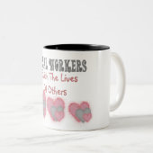 Sozialarbeiter-Geschenke "reichern die Leben von Zweifarbige Tasse (VorderseiteRechts)