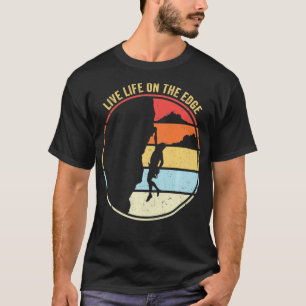 Soziale Distanz Epert Funny Rock Klettern Vintag T-Shirt