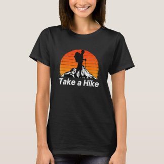 Soziale Distanz Wandern Naturerlebnis Camping Outs T-Shirt