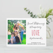 Soziale distanzierende Liebe zitieren kundenspezif (Stehend Vorderseite)