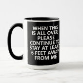 Sozialer Distanz Einführung des Spaßes Tasse (Links)