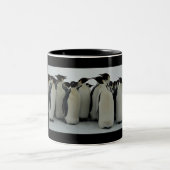 SozialPinguine Zweifarbige Tasse (Mittel)