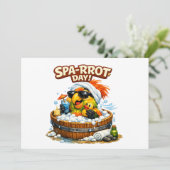 Spa-rrrot Day Funny Parrot Spa Relax Design Einladung (Stehend Vorderseite)