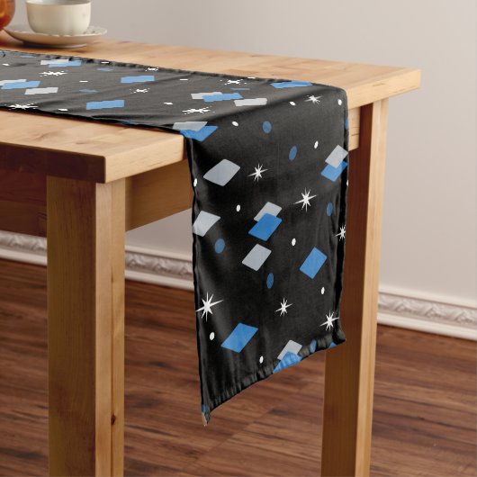 Space Age Diamonds Blue Black Kurzer Tischläufer (Beispiel)