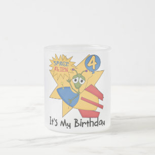 Space Alien 4. Geburtstag T - Shirt und Geschenke Mattglastasse