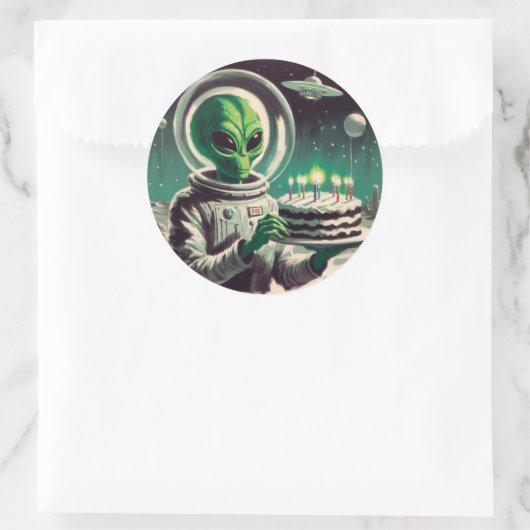 Space Alien with Birthday Cake UFO Flying Saucer Runder Aufkleber (Tasche)