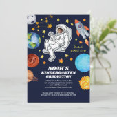 Space Astronaut Kindergarten Abschluss Einladung (Stehend Vorderseite)