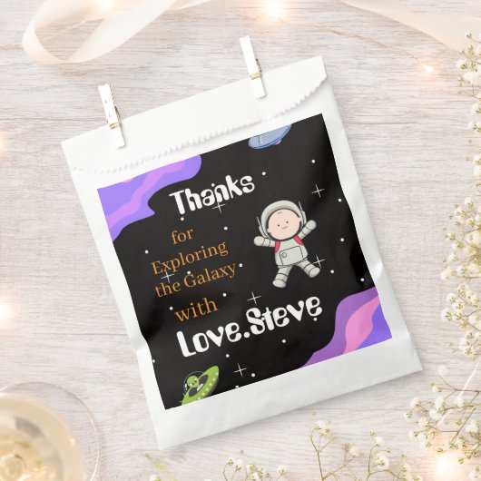 Space Birthday Party Theme Geschenktütchen (Ausgeschnitten)