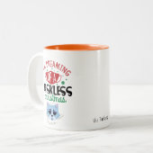 Space Cat Dreaming of a MaskLESS Christmas | Funny Zweifarbige Tasse (Vorderseite Links)