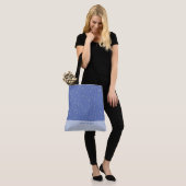 Space Doodle Lavendelblau personalisierter Name Tasche (Am Model)