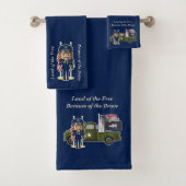 Space Force Nutcracker mit wenig militärischem LKW Badhandtuch Set (Insitu)