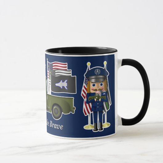 Space Force Nutcracker mit wenig militärischem LKW Tasse (Rechts)