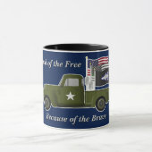 Space Force Nutcracker mit wenig militärischem LKW Tasse (Zentrum)