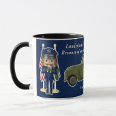 Space Force Nutcracker mit wenig militärischem LKW Tasse (Links)