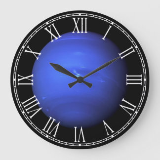 Space Full Color Photo of the Planet Uranus Große Wanduhr