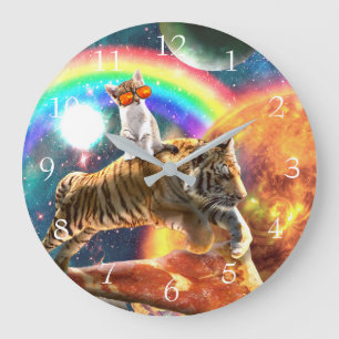 Space Galaxy Cat Riding Tiger on Pizza Große Wanduhr