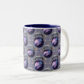 Space Galaxy Kettlebell Zweifarbige Tasse (VorderseiteRechts)