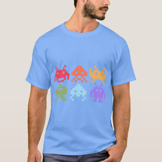 Space Invaders Piel Art Rainbow Aliens girl T-Shirt