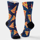 Space Pizza Party - Galactic Pepperoni Slice Socken (Gewinkelt)