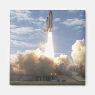 Space Shuttle Atlantis hebt 10 Magnet