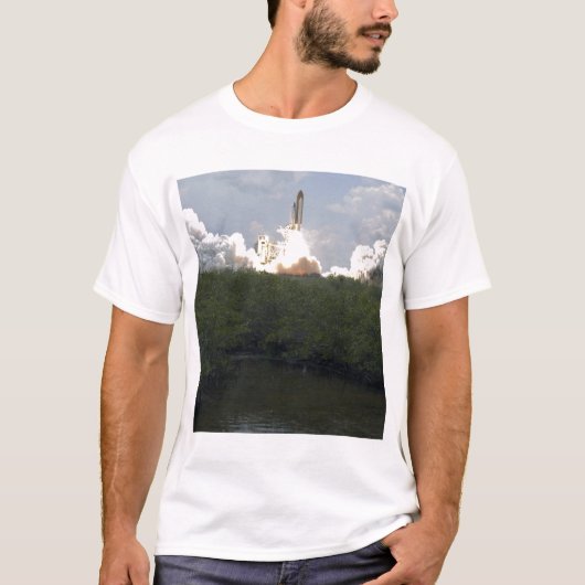 Space Shuttle Atlantis hebt 13 T-Shirt (Vorderseite)