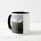 Space Shuttle Atlantis hebt 13 Tasse (Vorderseite Links)