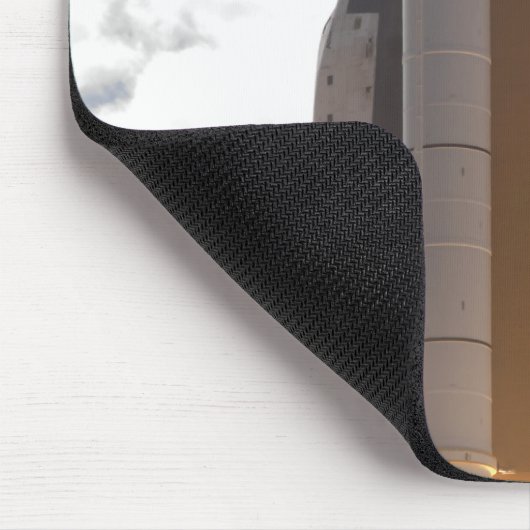 Space Shuttle Atlantis hebt 16 Mousepad (Ecke)