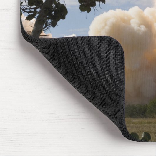 Space Shuttle Atlantis hebt 19 Mousepad (Ecke)