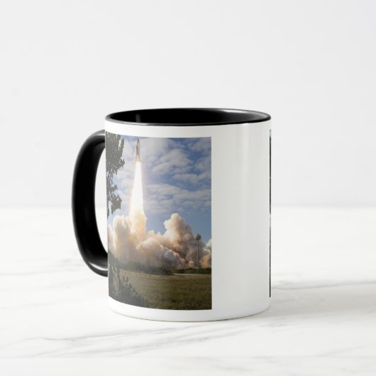Space Shuttle Atlantis hebt 19 Tasse (Vorderseite Links)