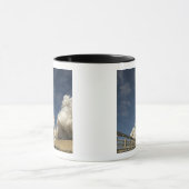 Space Shuttle Atlantis hebt 20 Tasse (Zentrum)