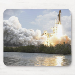 Space Shuttle Atlantis hebt 22 Mousepad