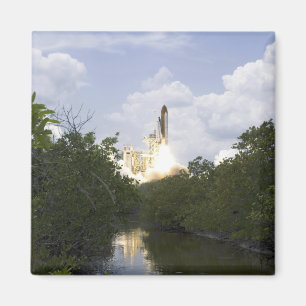 Space Shuttle Atlantis hebt 25 Magnet