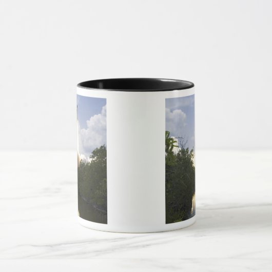 Space Shuttle Atlantis hebt 26 Tasse (Zentrum)