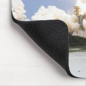 Space Shuttle Atlantis hebt 28 Mousepad (Ecke)