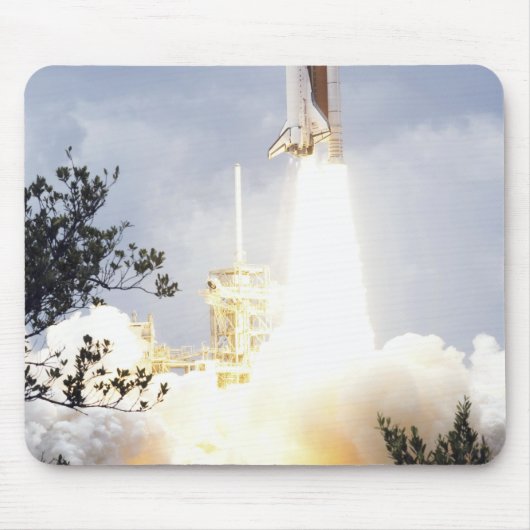 Space Shuttle Atlantis hebt 4 Mousepad (Vorne)