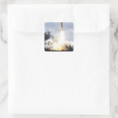 Space Shuttle Atlantis hebt 4 Quadratischer Aufkleber (Tasche)