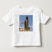 Space Shuttle Atlantis hebt 5 Kleinkind T-shirt (Vorderseite)