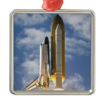 Space Shuttle Atlantis hebt 6