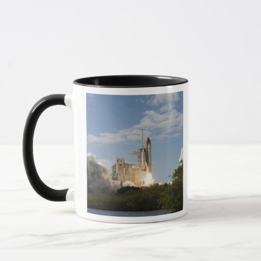 Space Shuttle Atlantis hebt 7 Tasse (Links)