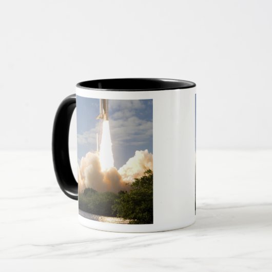 Space Shuttle Atlantis hebt 8 Tasse (Vorderseite Links)