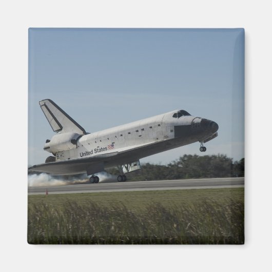 Space Shuttle Atlantis Touchs 2 Magnet (Vorne)