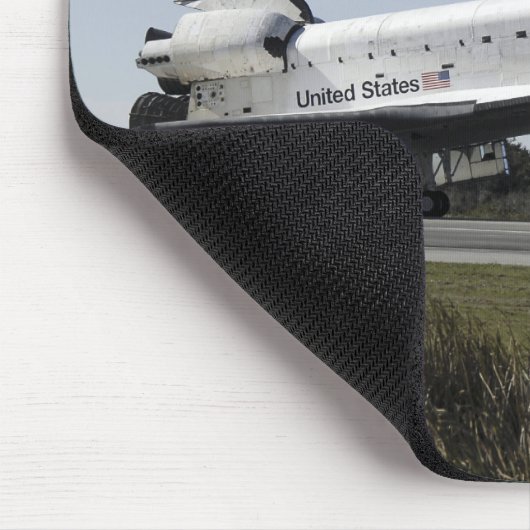 Space Shuttle Atlantis Touchs ab 5 Mousepad (Ecke)