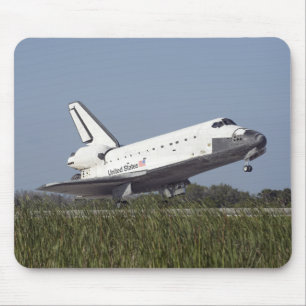 Space Shuttle Atlantis Touchs auf der Start-und La Mousepad