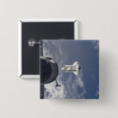 Space Shuttle Atlantis und ein russisches Raumschi Button (Vorne & Hinten)