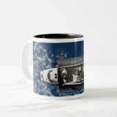 Space Shuttle Discovery 16 Zweifarbige Tasse (Vorderseite Links)